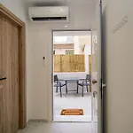 Daire City-break Studios- Near Acropolis *